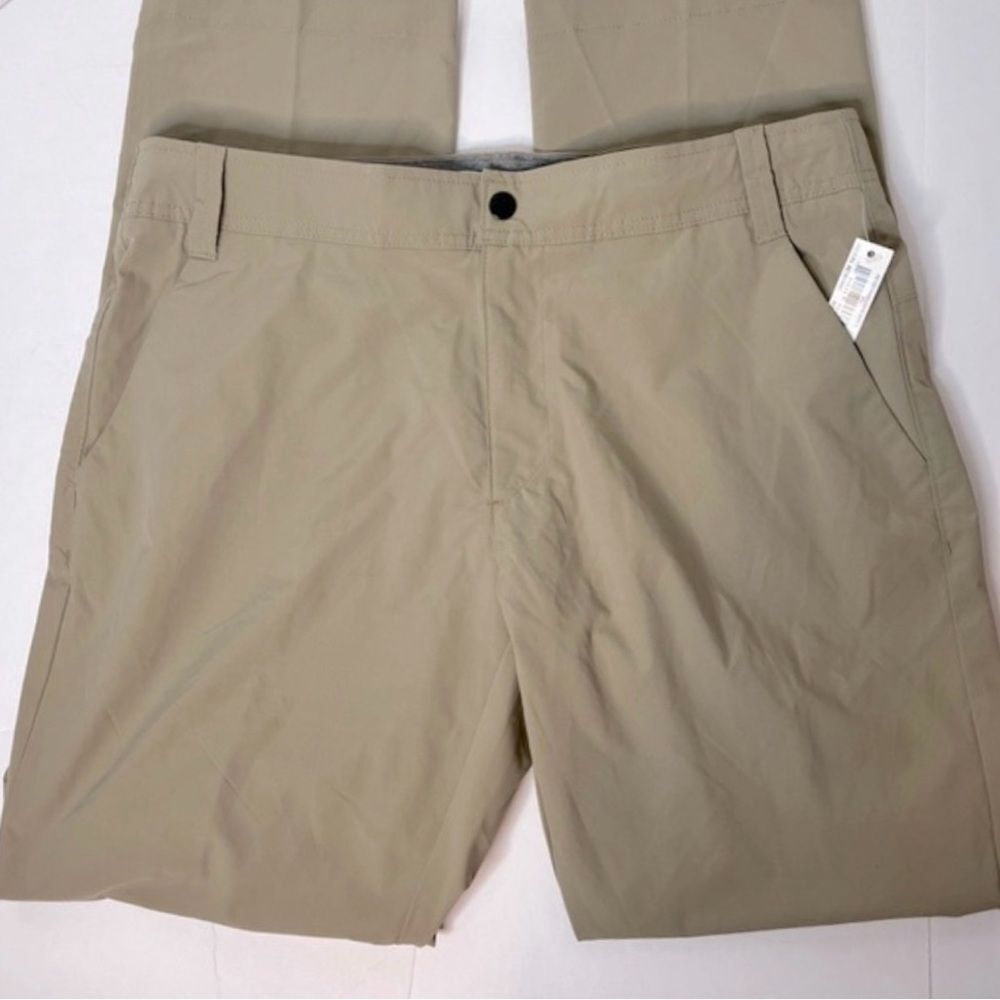 Amazon Essentials Men’s Dk Khaki Flat Front Straight Leg Pants Size 34 x 31 NEW!